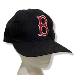 Vintage 90s Boston Red Sox Snap Back
